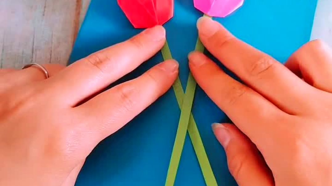 ⁣Flower Card Making by Paper